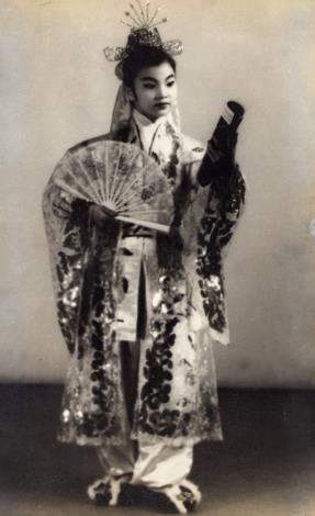 1959年陳美雲七歲時於拱樂社時期拍攝之劇照。