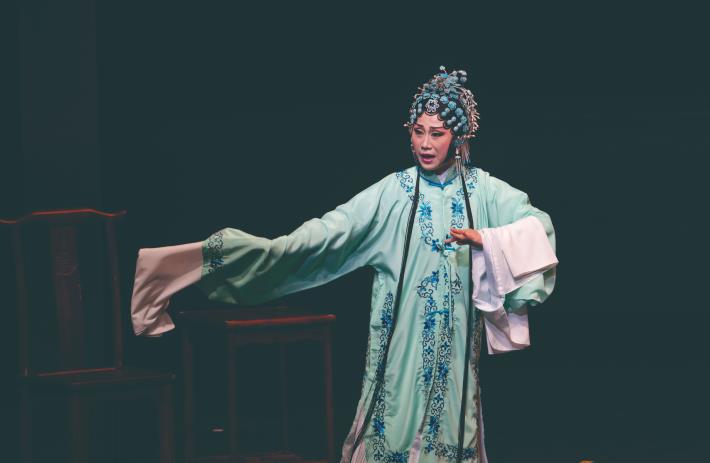 張孟逸 渡勇氣為共好 從焦桂英到殷溫嬌的八年旅程