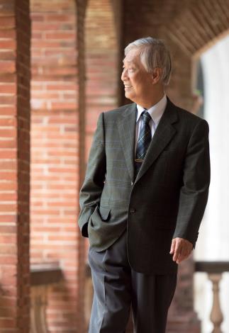 陳茂萱於真理大學留影。（許培鴻攝／陳學毅提供）
