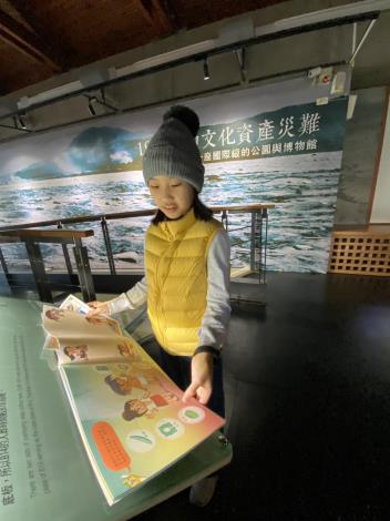 卑南遺址公園自主探索學習單升級登場，特別規劃【卑南文化穿越指南】初階及進階版，邀請您來自主探索穿越時空認識卑南遺址文化。