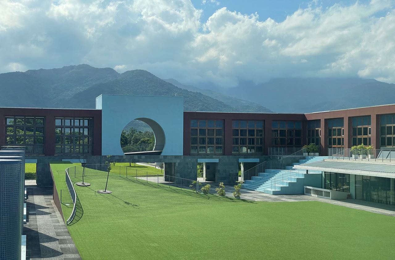 NMP_Mountain_Square_Courtyard_2025medium