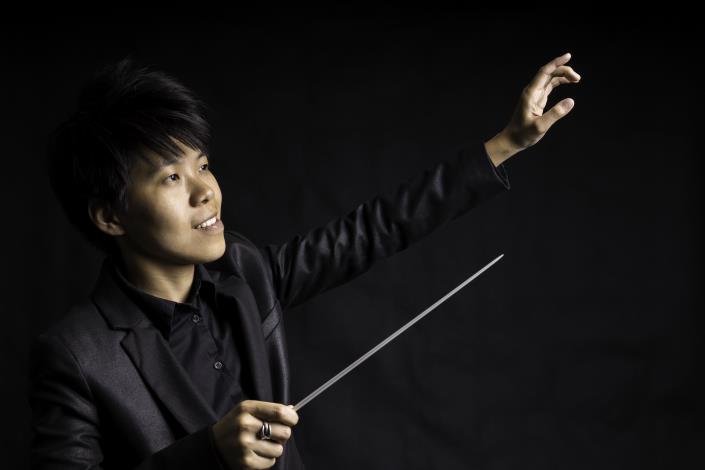 范楷西擔任2024NTSO臺灣青年音樂創作競賽決賽音樂會指揮