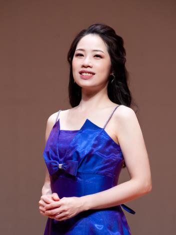 女高音林芳瑜將用清亮高亢的歌聲，在「NTSO立春，史特勞斯—霍內克與國臺交」音樂會中帶來多首好聽的樂曲。