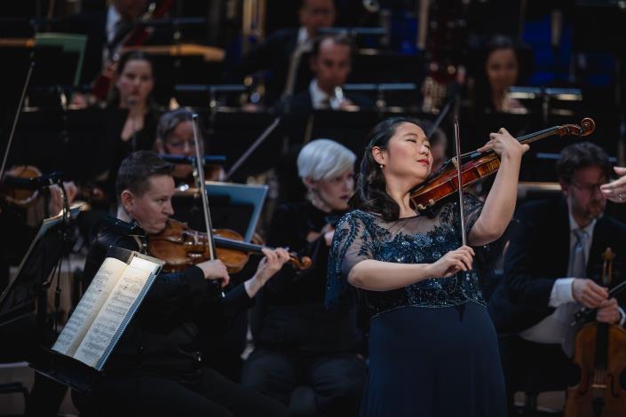 朴秀藝於2025年西貝流士國際小提琴大賽決賽詮釋《D小調小提琴協奏曲》，榮獲首獎。