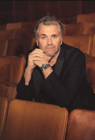 丹麥男高音彼得．洛達爾（Peter Lodahl）再度與國臺交合作，此次擔綱威爾第《安魂曲》男高音獨唱，並與臺灣多位聲樂家同台演出。