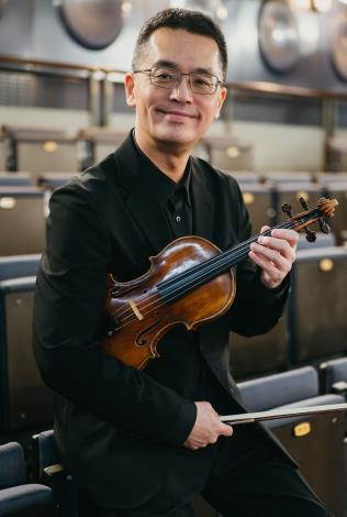 張睿洲(CHANG,Ray-Chou)