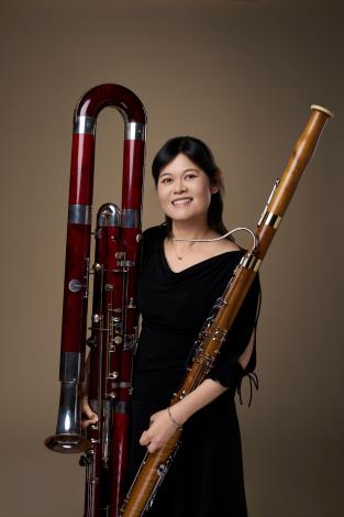 林釗如* (LIN, Chuan-Ju*) (*兼倍低音管Contra bassoon)
