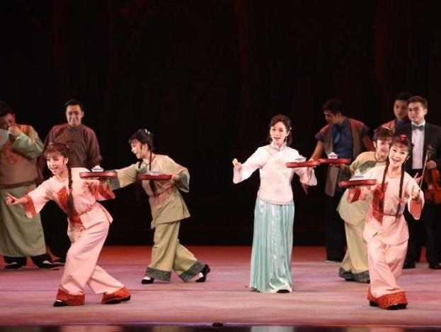 Hakka opera troupe showcases Taiwan's cultural heritage in Lithuania
