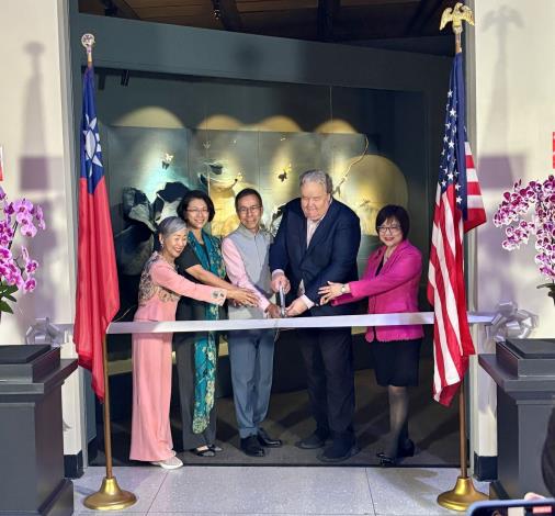 The opening ceremony  was held on May 2