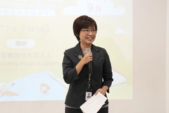 臺文館長陳瑩芳開場致詞