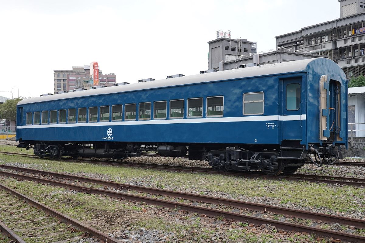 SP32584號對號快車