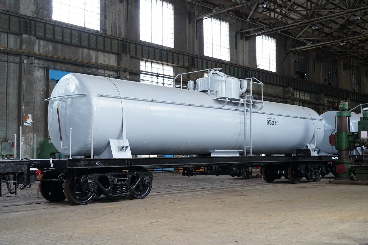 30L853號油罐車