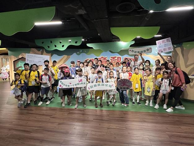 走揣城南ê熱天-踅城南〈來去郵政博物館〉