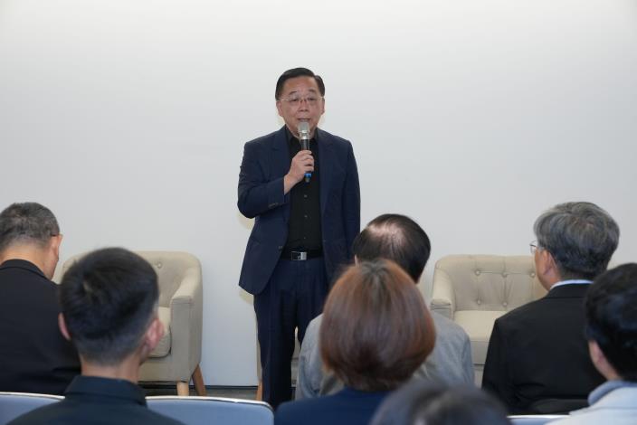 國立歷史博物館館長暨中華民國博物館學會理事長洪世佑於《藝術家》雜誌50周年講座致詞