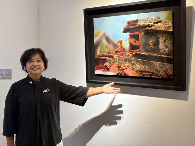 展覽藝術家林淑令介紹作品「戴勝育雛」