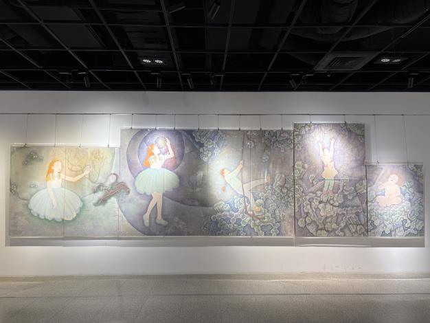 高美專作品《只要我長大系列》
