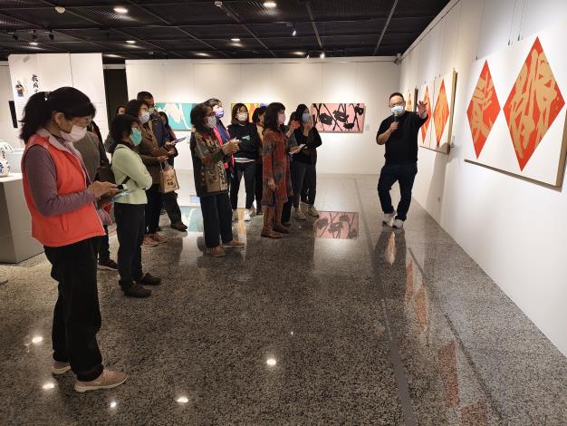 於同生知命書藝展-志工導訓現場 (15)
