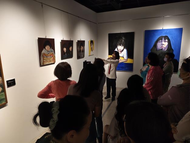 彰化藝術高中師生聯展-志工導訓現場 (6)