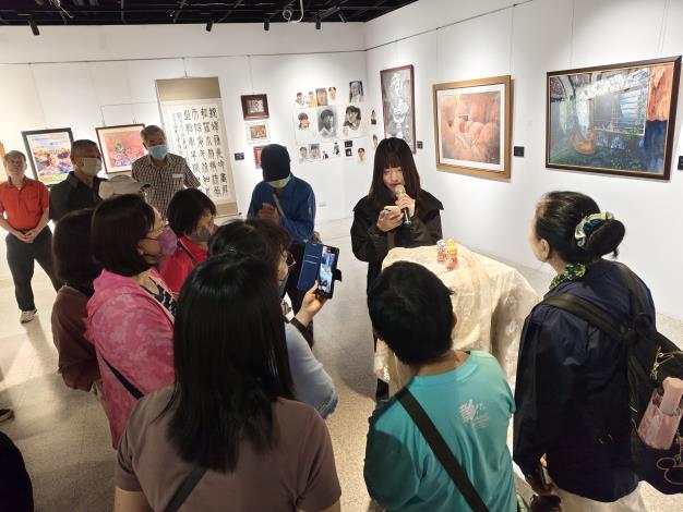 彰化藝術高中師生聯展-志工導訓現場 (10)