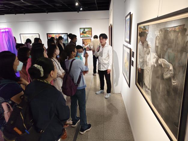 彰化藝術高中師生聯展-志工導訓現場 (32)