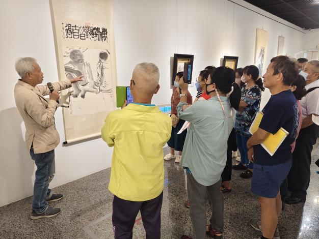 陳永模水墨創作展-志工導訓現場 (7)