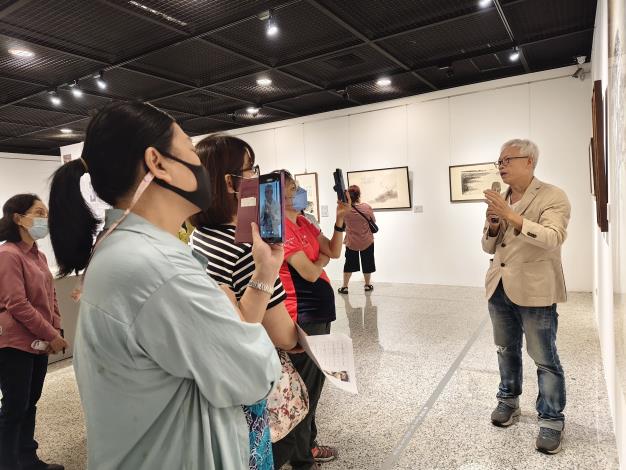 陳永模水墨創作展-志工導訓現場 (20)