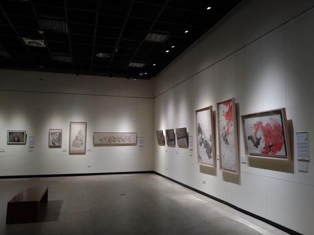 徵件作品以平面繪畫作品為主