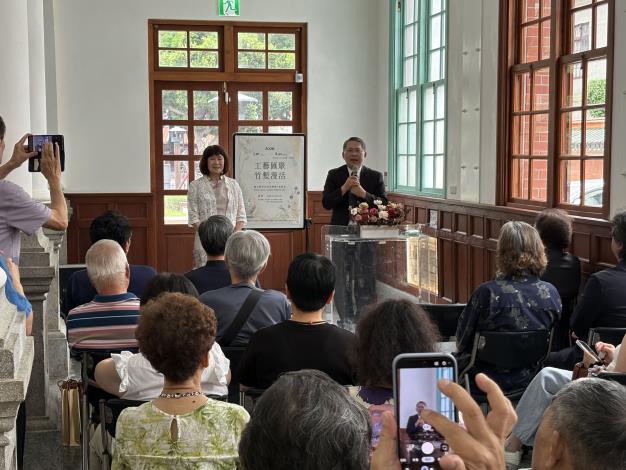 圖5國立臺灣工藝研究發展中心梁晋誌主任在開幕式致詞