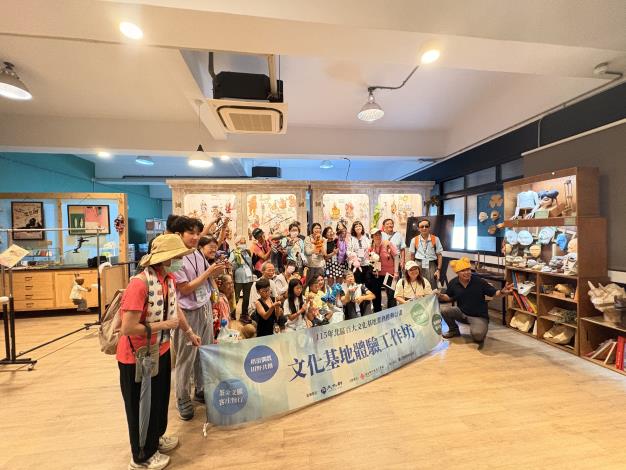 8月2日學員於利澤國際偶戲藝術村合影留念
