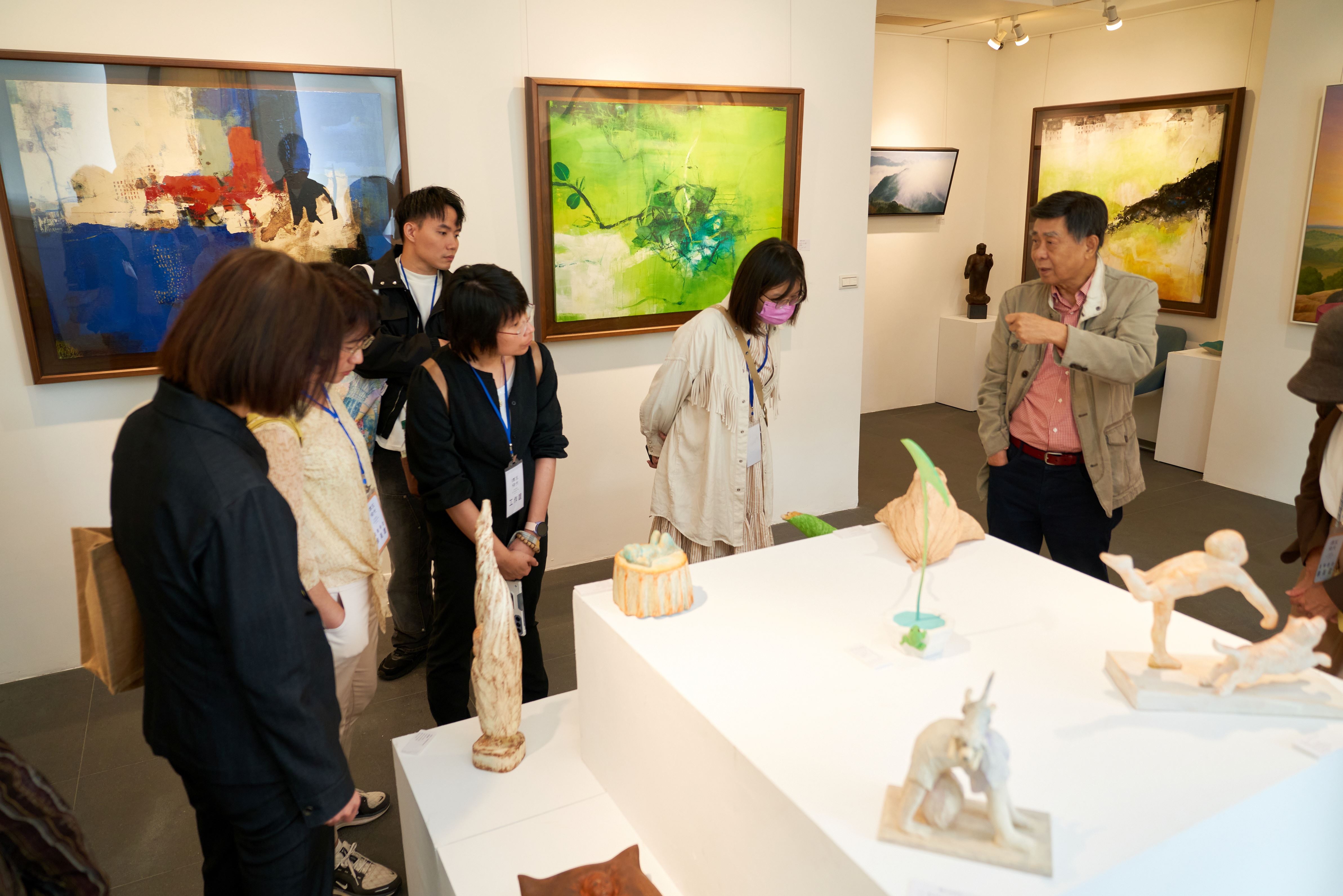 青雲畫廊展覽參觀