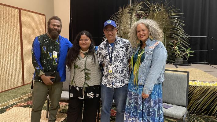 Bunun author Salizan Tikisvilainan attended the Festival of Pacific Arts, held this year in Hawai’i.