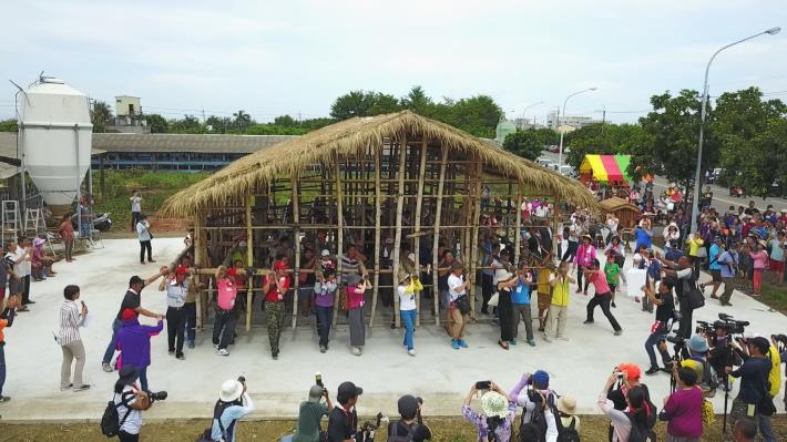 環境、產業與地方知識