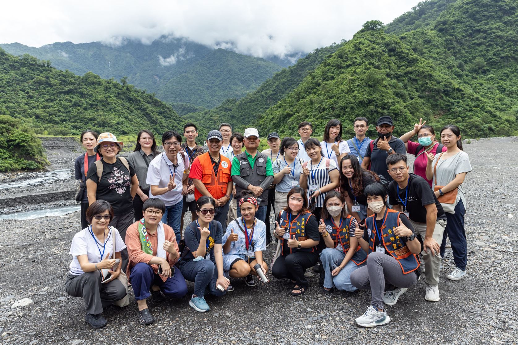 The Indigenous Cultural Center's collaborative support and historical fieldwork workshop conducted an on-site investigation in Laiyi Township, Pingtung County (photographed on September 7, 2023).
