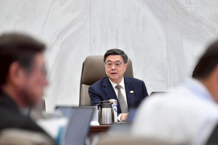 2026年6月25日行政院長卓榮泰主持行政院推動轉型正義會報第8次會議-2