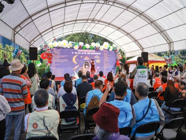 邀請弱勢家庭親子到場共賞