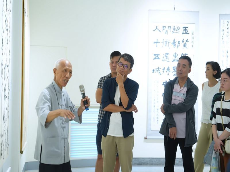 杜忠誥教授