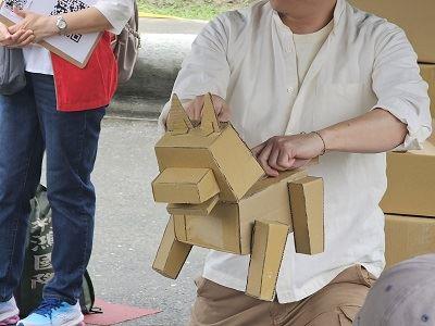 Fude Long Theater is known for creating performances using recycled materials.