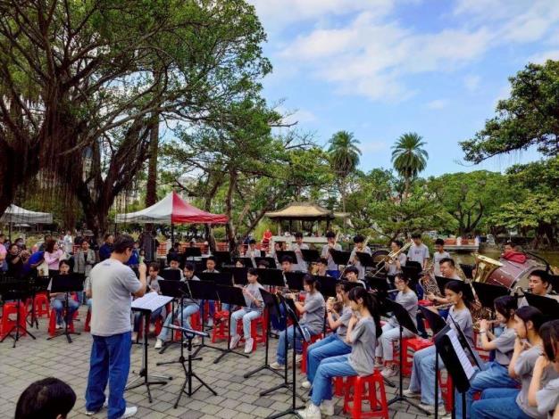 November 22 – Cuihu Youth Outdoor Concert(3)