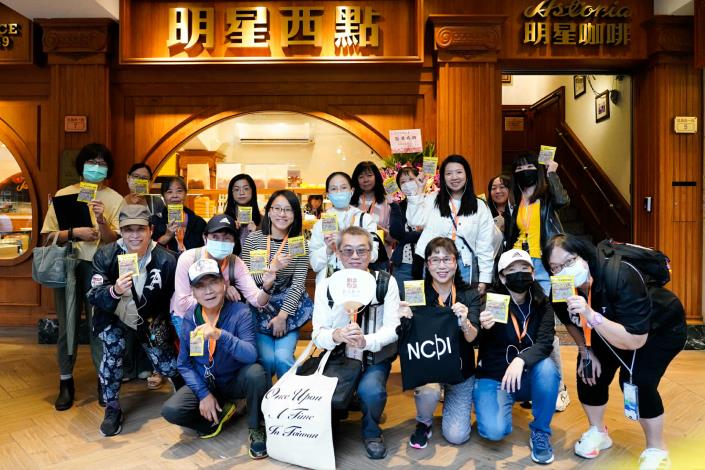 轉進城中巷弄，探秘與臺北人共同成長的老店，深掘城中故事與往日情懷。