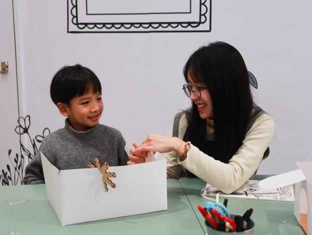 親子共同討論與發想