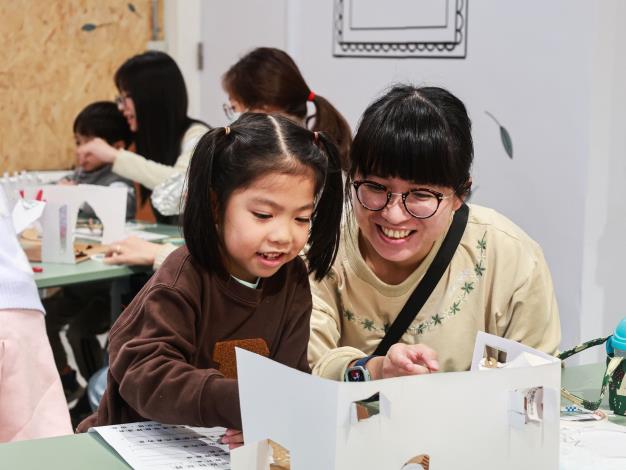 理解需求之後 親子一起展開友善展場的設計