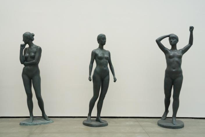 蒲添生作品三美神近照