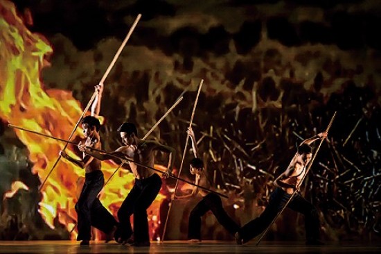 Cloud Gate Dance Theatre in Dallas