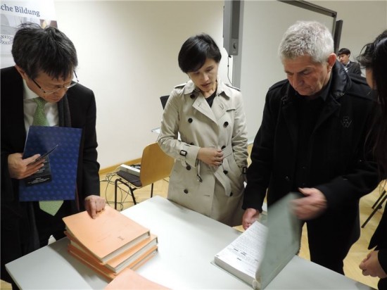 Minister visits Stasi Museum Berlin