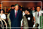 The president Mr. Lee Tung-hui graced the memorial hall for a visit to the painting exhibition, accompanied by memorial hall director Mr. Wang Ching-poh (first from left).