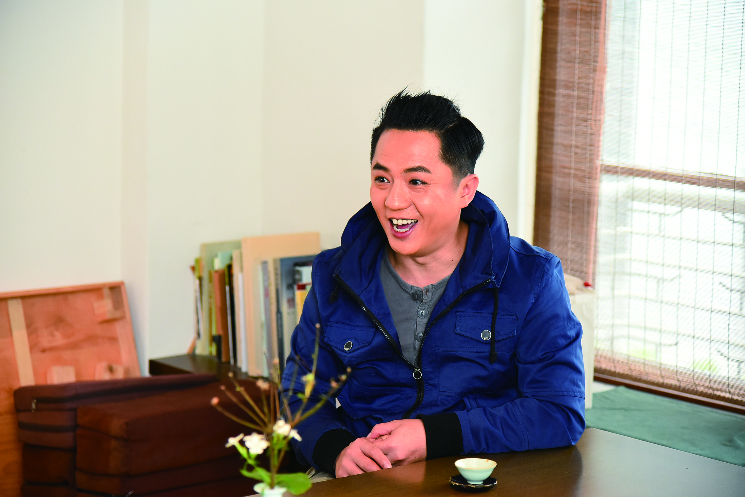 劉冠良回憶進劇校歌仔戲科時,本來嗓子很亮,但到了變聲期開始唱不出來。.jpg