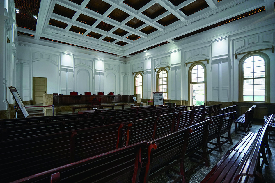 保留早期法庭完整樣貌的司法博物館.jpg