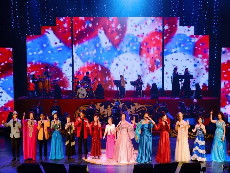 'Concert of Golden Voice and Songs for year 2016' will, once again, invite singers from the program of All-stars Event and those from the same period to come back to National Sun Yat-sen Memorial Hall for performance. Thus, nostalgic fans of the show can re-savor those oldie songs from itsvery original singers.