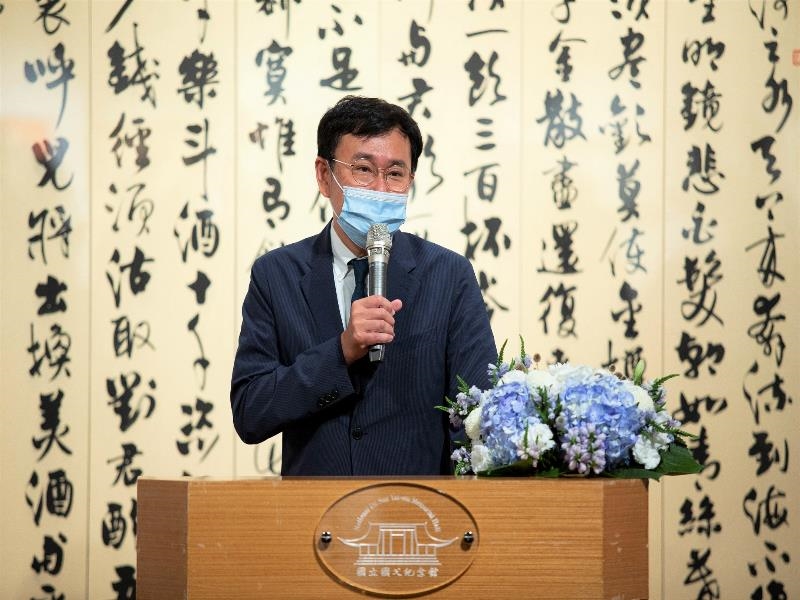 「蹽溪過嶺－黃國書書法創作展」開幕之藝術家黃國書立委。