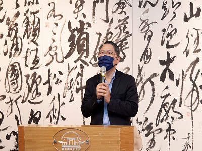 Director Liang Chin-chih of Department of Arts Development, MOC, attended the opening ceremony of “Heritage and Innovation—Shih Chun-mao 80 Calligraphy Exhibition” and gave a speech. jpg(open in a window)